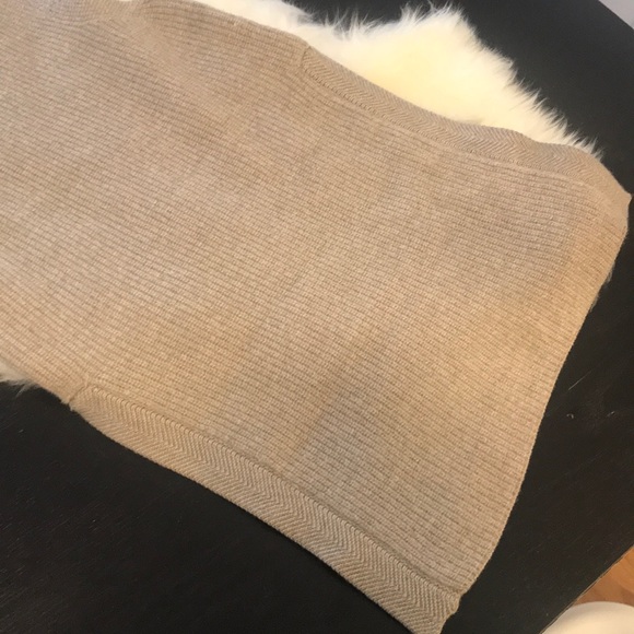 Wilfred palmier sweater size xxs in tan - Picture 7 of 7